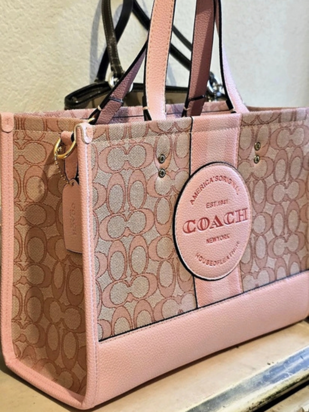 Coach Tote And Wallet Set